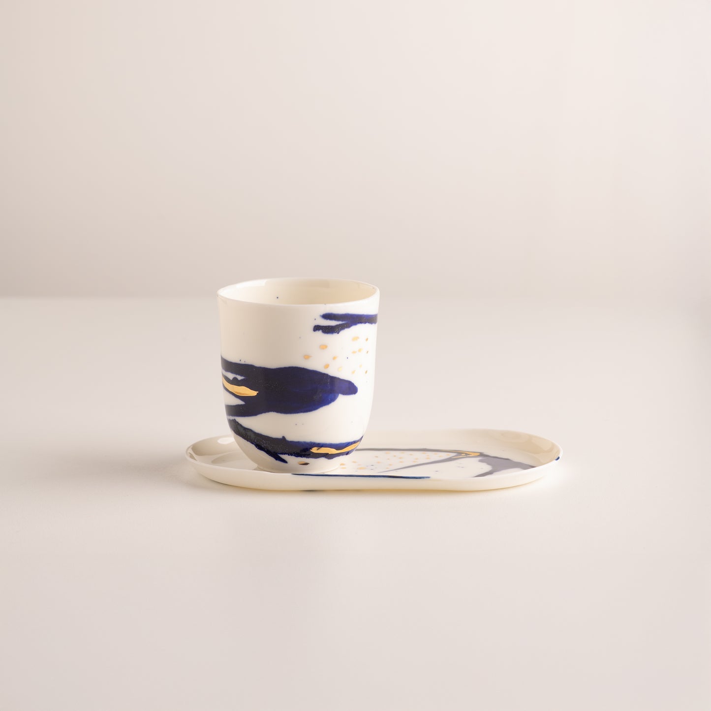 Atlantic Light / 200ml cup with tray