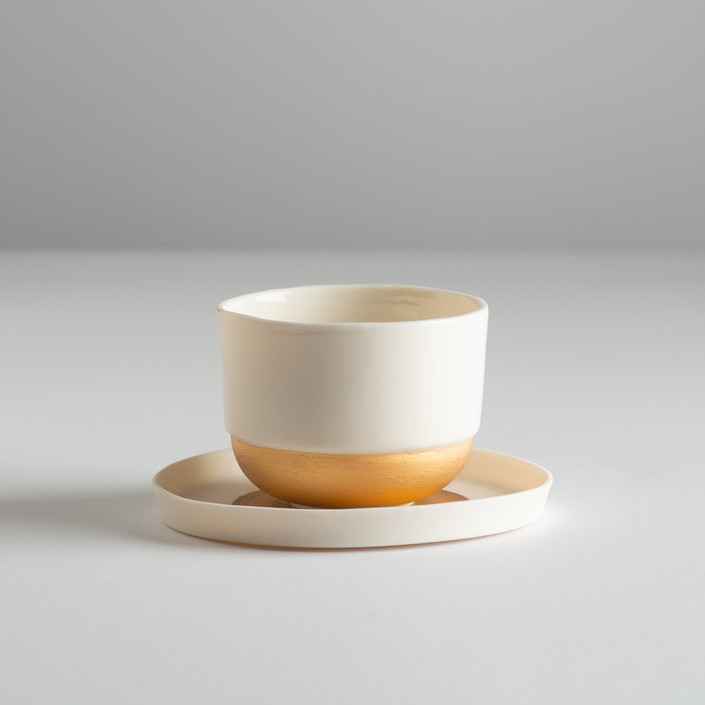 Translucent Lina 150ml cup with saucer
