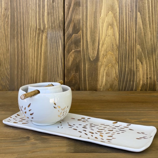 Atakai set za čaj dekorisan zlatom