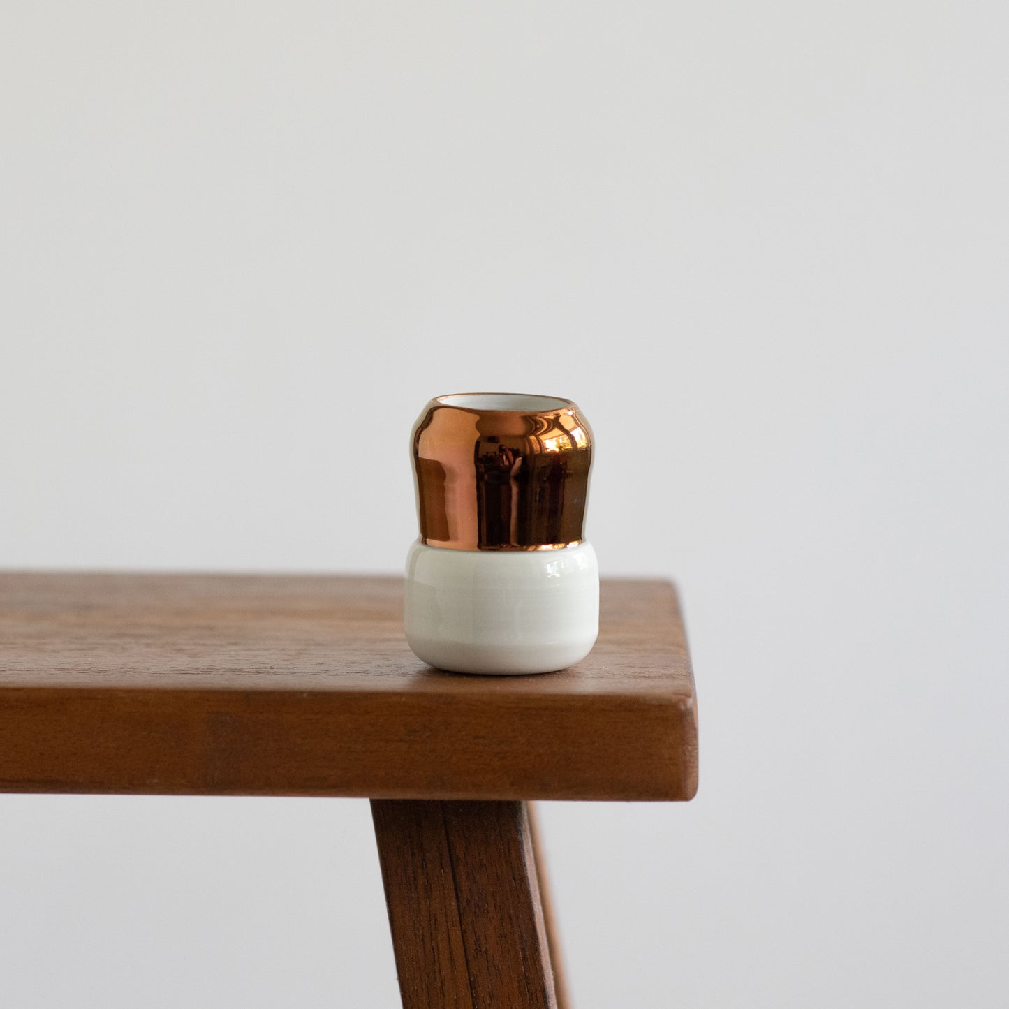 White copper 2 brush handle