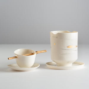 Junomi tea cup with infuser translucent porcelain