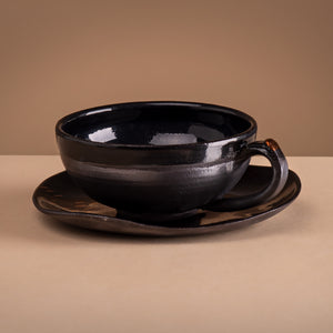 Solea black cup and saucer